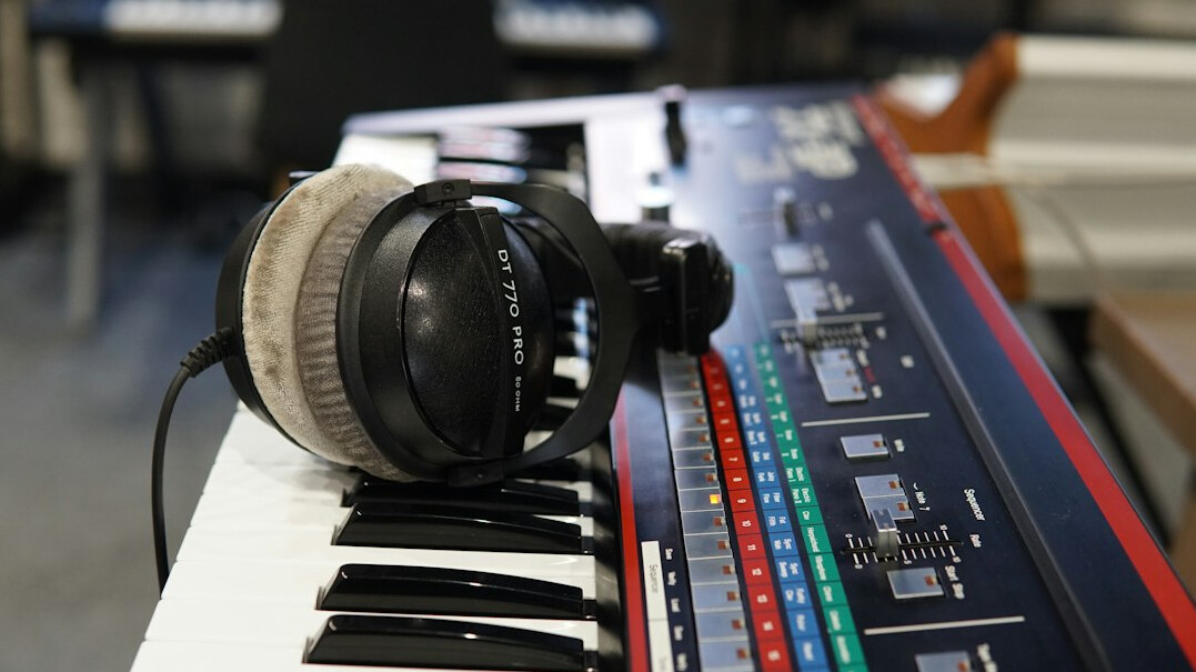 Podcast microphone in a recording studio